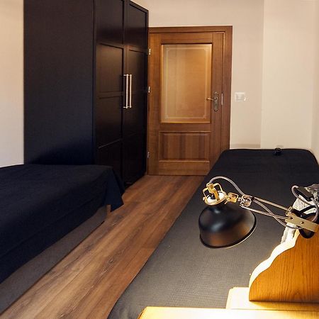 Very Berry - Orzeszkowej 10 - Mtp Apartment, Parking, Balcony, Check In 24H Познань Екстер'єр фото